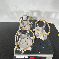 New Brunswick Innova 2100 Platform Shaker image 3